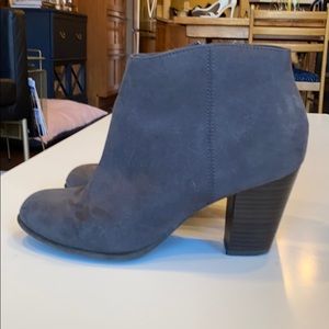 Old Navy booties